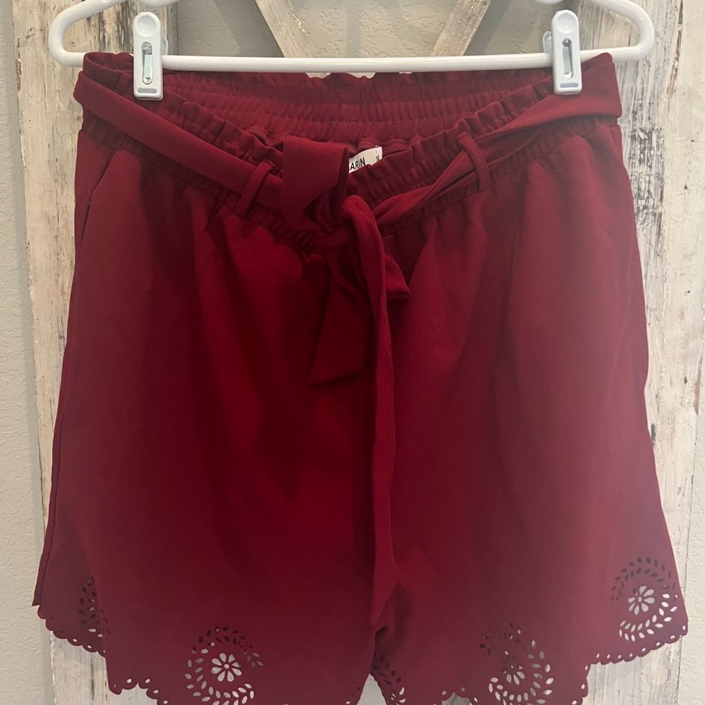 GRACE KARIN Women's Casual Elastic Waist Summer Beach Lounge Shorts with Scallop